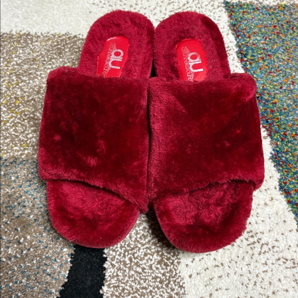 au airunderground platform slippers